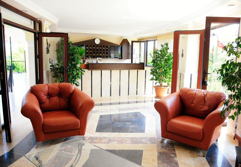 Las Palmeras Hotel Çamyuva Exterior foto